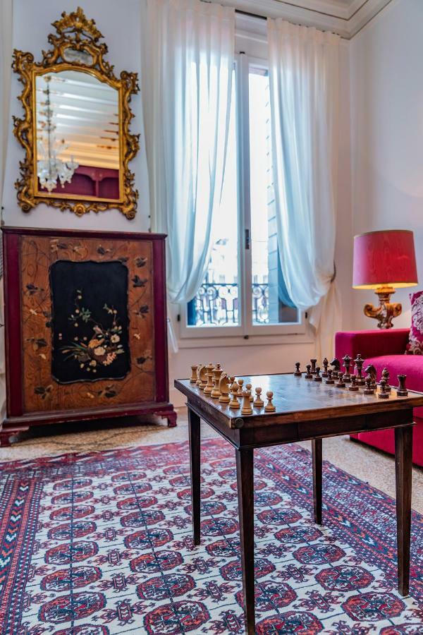 Ca' Fornoni Grand Canal Apartment *